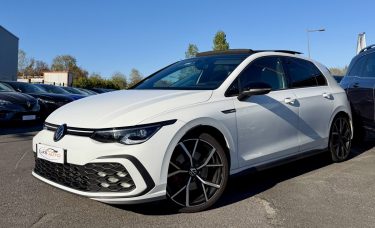 VOLKSWAGEN GOLF GTD VIII 2.0 TDI / Toit ouvrant - IQ Light - Dynaudio