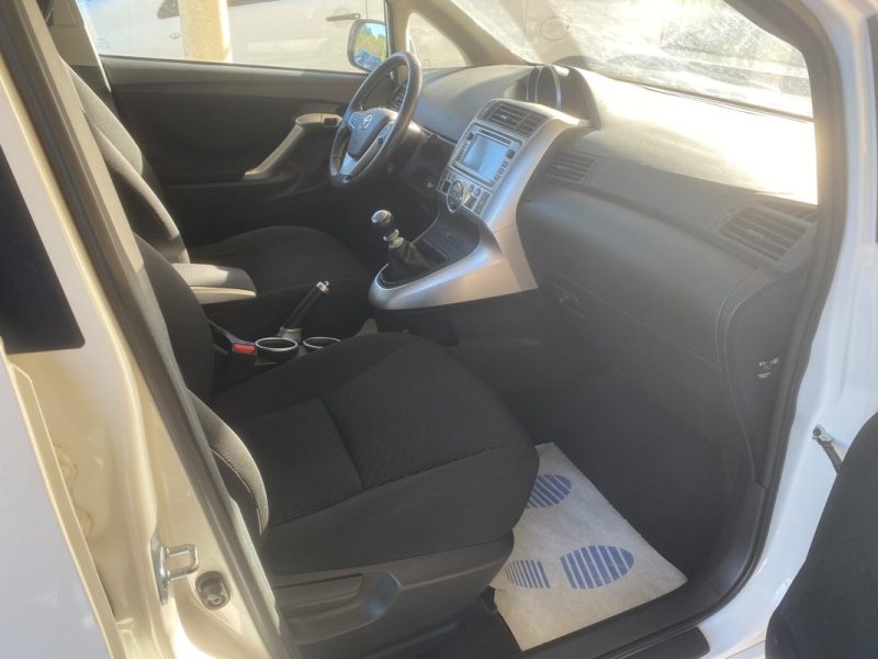 TOYOTA VERSO 2.0 D-4D 125CH 7 PLACES SKYVIEW EDITION