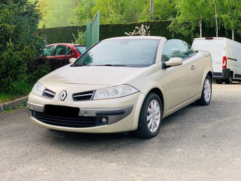RENAULT  MÉGANE II CC 1.5 DCI 105ch 