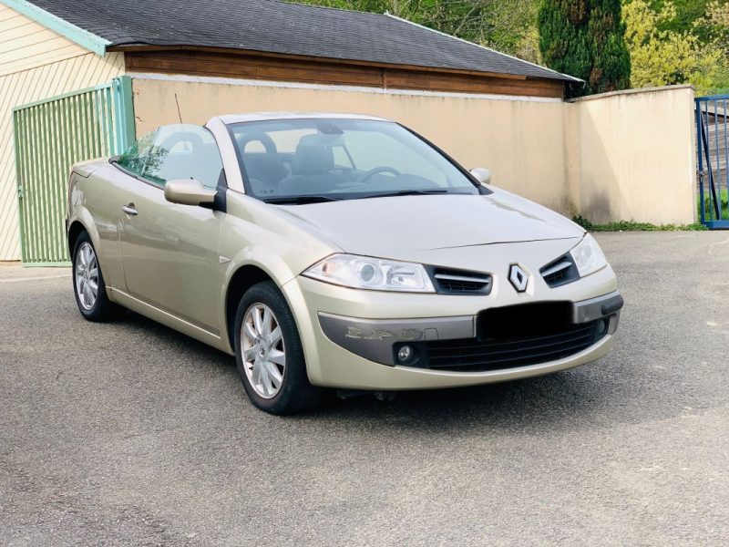 RENAULT  MÉGANE II CC 1.5 DCI 105ch 