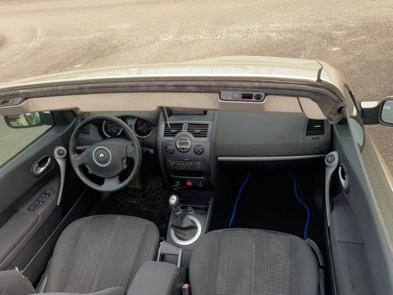 RENAULT  MÉGANE II CC 1.5 DCI 105ch 