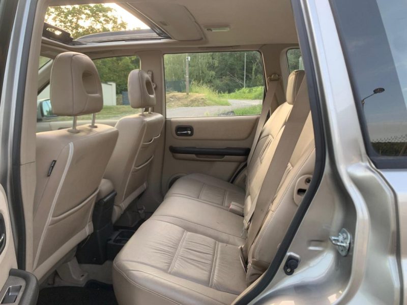 NISSAN X-TRAIL  2003