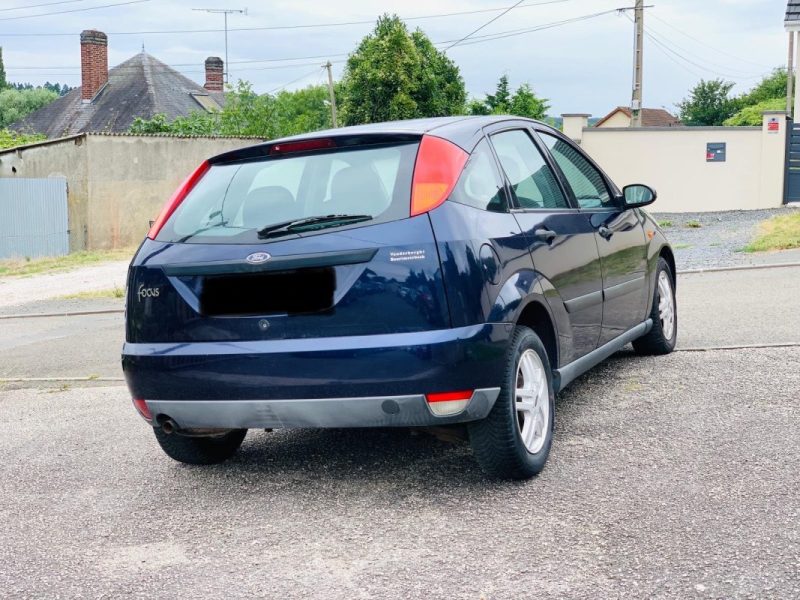 FORD  FOCUS   1999