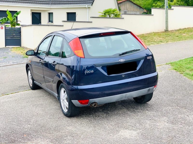 FORD  FOCUS   1999