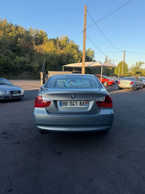 B.M.W. SERIE 3 325I PREMIERE BA 2005