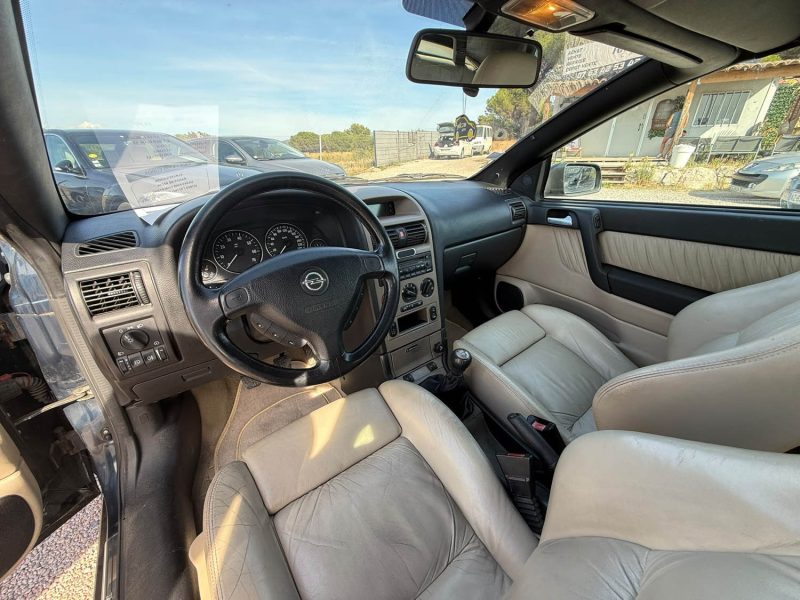 OPEL ASTRA G DÉCAPOTABLE 2.2 16V 147CV Bertonne