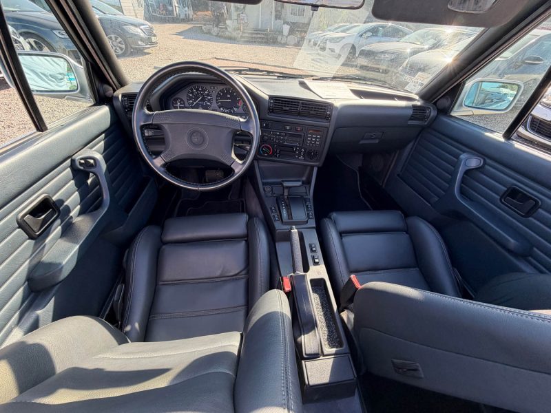 B.M.W. 325 I CABRIOLET USA 2.5 325 I 1991 BA