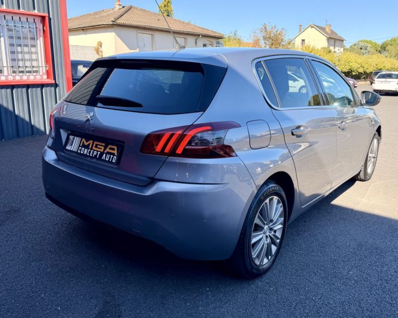 PEUGEOT 308 1.5 BLUEHDI 130  2018
