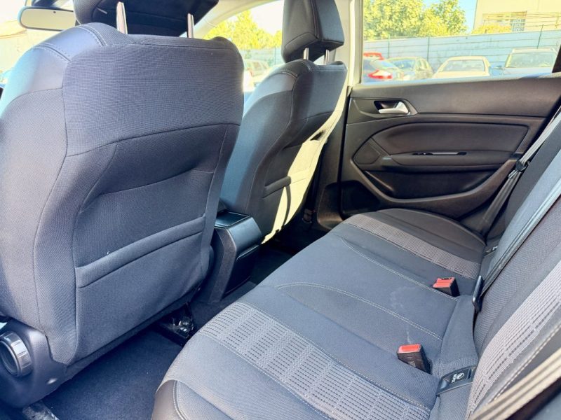 PEUGEOT 308 1.5 BLUEHDI 130  2018