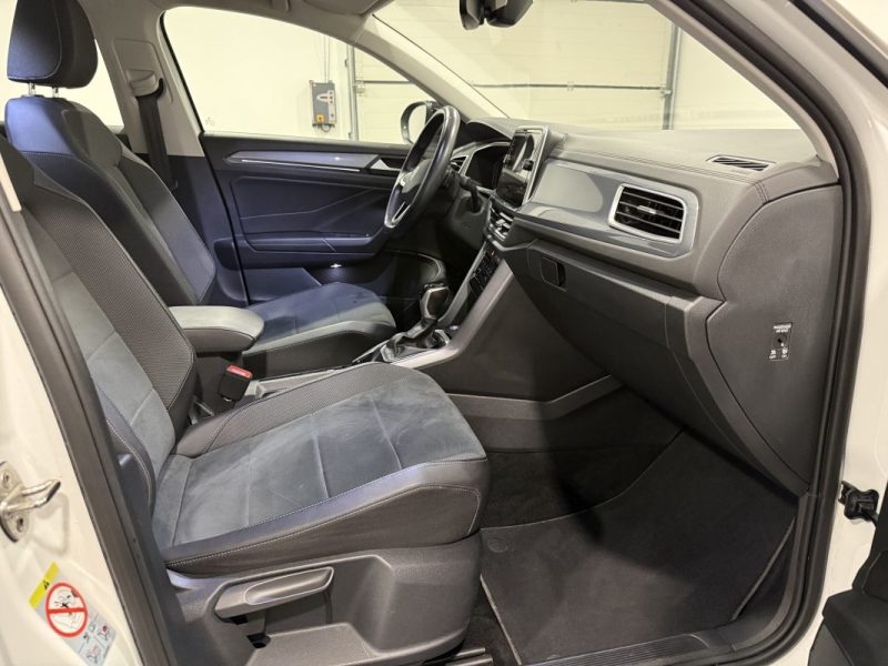 VOLKSWAGEN T-ROC  2022