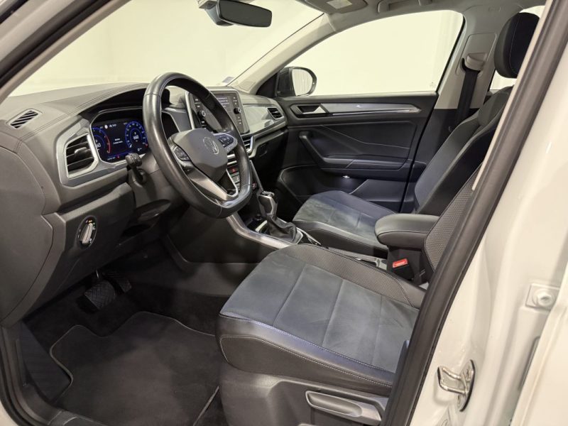 VOLKSWAGEN T-ROC  2022