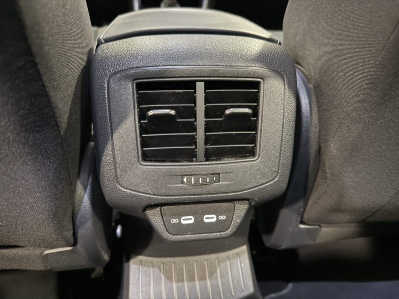 VOLKSWAGEN T-ROC  2022