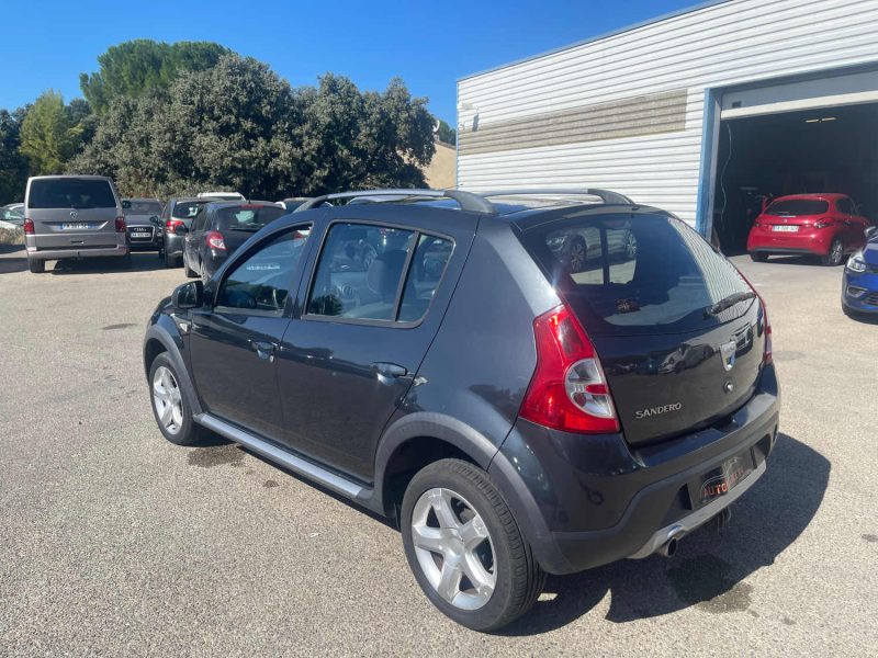 DACIA SANDERO STEPWAY 1.5 DCI 85CH 211MKM