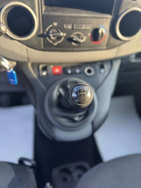 PEUGEOT PARTNER PREMIUM 2017