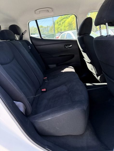 NISSAN LEAF 30KWH  2017