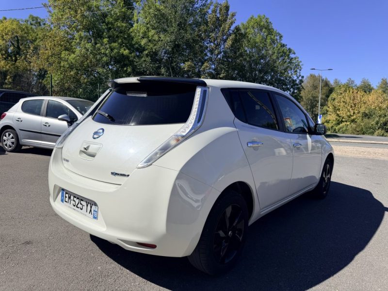 NISSAN LEAF 30KWH  2017