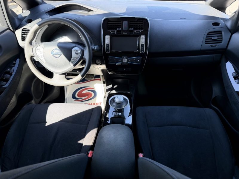 NISSAN LEAF 30KWH  2017
