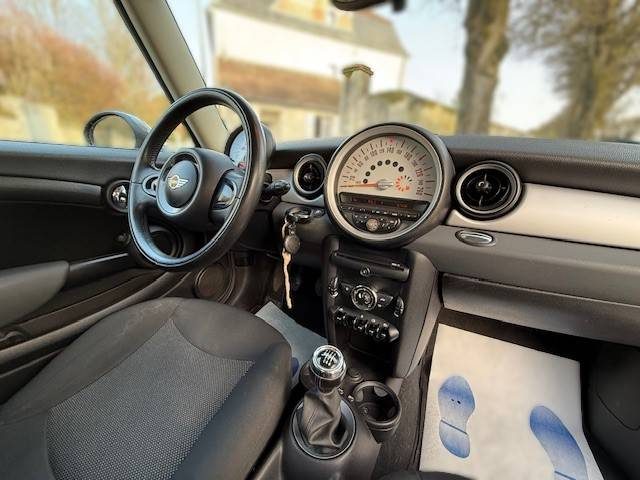 MINI MINI 2 R56 1.6I - 16V DOCKLANDS 2012