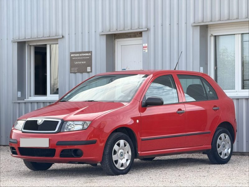 SKODA FABIA  PHASE2 1.2I 54CV 2006 186 500KM