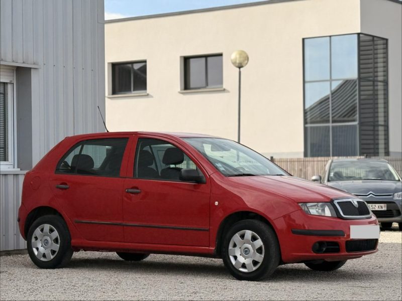 SKODA FABIA  PHASE2 1.2I 54CV 2006 186 500KM
