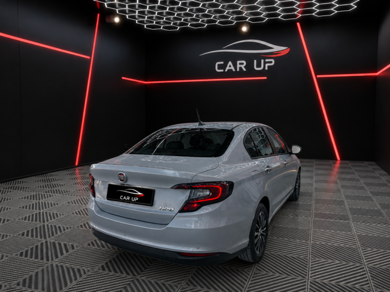 FIAT TIPO SEDAN LIFE 1.4 95 CH BVM6 / neuve / export Algérie