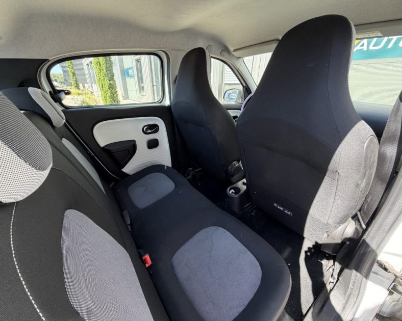 RENAULT TWINGO III 1.0 SCe 70 Limited - Embrayage neuf -  CT Vierge - ENTRETIEN COMPLET