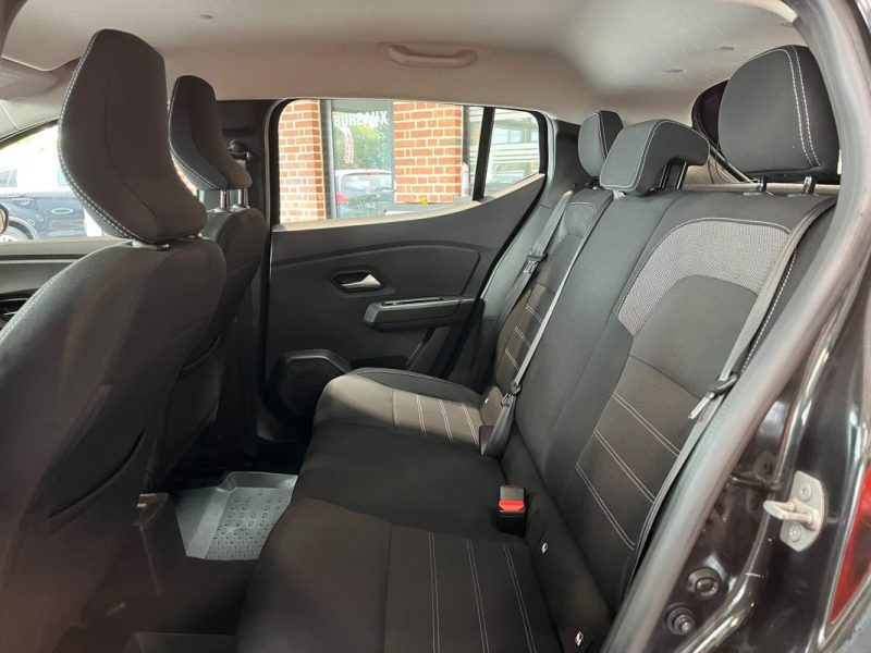 🚗 DACIA SANDERO III 1.0 TCE 101ch ⚙️ ECO-G 📡 Radars de recul ⛽ GPL ❄️ Climatisation 📱 Bluetooth