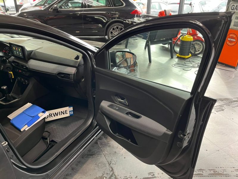 🚗 DACIA SANDERO III 1.0 TCE 101ch ⚙️ ECO-G 📡 Radars de recul ⛽ GPL ❄️ Climatisation 📱 Bluetooth