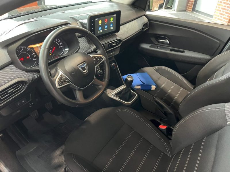 🚗 DACIA SANDERO III 1.0 TCE 101ch ⚙️ ECO-G 📡 Radars de recul ⛽ GPL ❄️ Climatisation 📱 Bluetooth