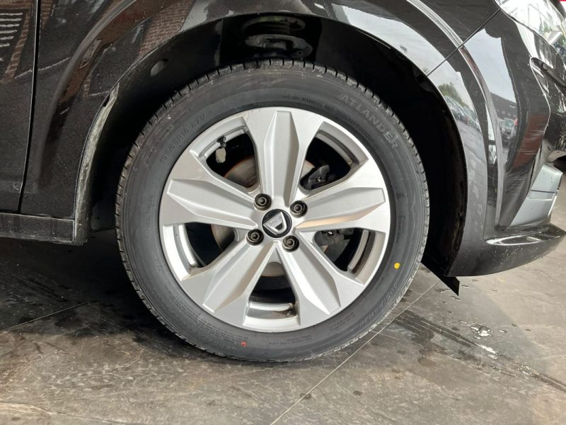 🚗 DACIA SANDERO III 1.0 TCE 101ch ⚙️ ECO-G 📡 Radars de recul ⛽ GPL ❄️ Climatisation 📱 Bluetooth