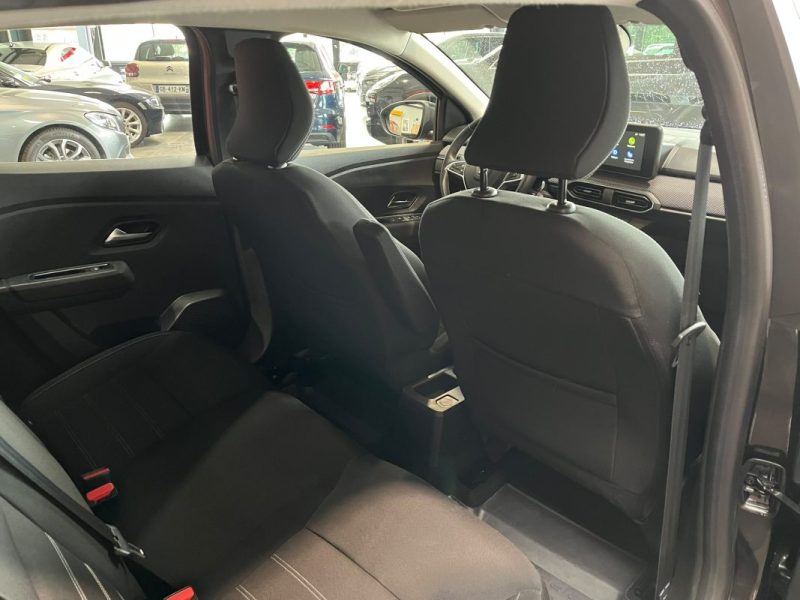 🚗 DACIA SANDERO III 1.0 TCE 101ch ⚙️ ECO-G 📡 Radars de recul ⛽ GPL ❄️ Climatisation 📱 Bluetooth