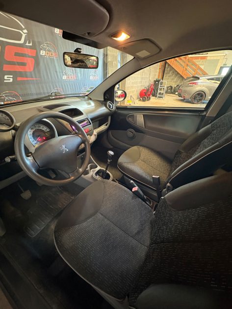PEUGEOT 107 1.0 VVTI 68ch 