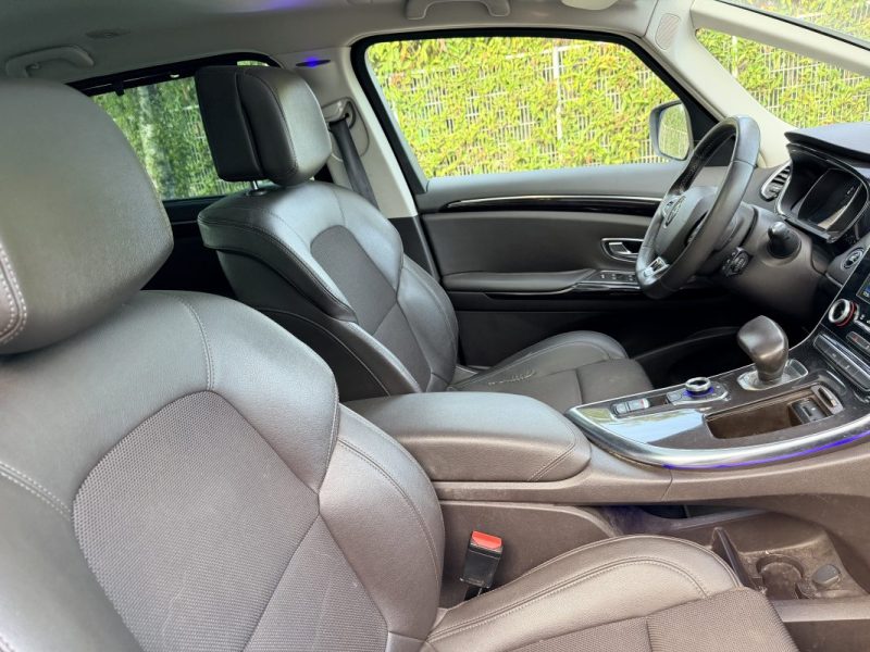RENAULT ESPACE 5 INITIALE BOSE FULL 7 PLACES 