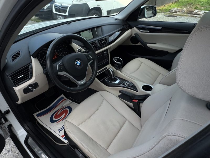 BMW X1 SDRIVE20D 184Ch PACK X LINE FULL OPTIONS GPS/CLIM/CUIR/XENON/TOIT  1er MAIN