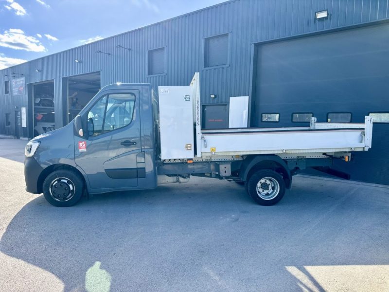 RENAULT MASTER BENNE RT III 2.3 DCI 2022 motricités renforcer + double lame