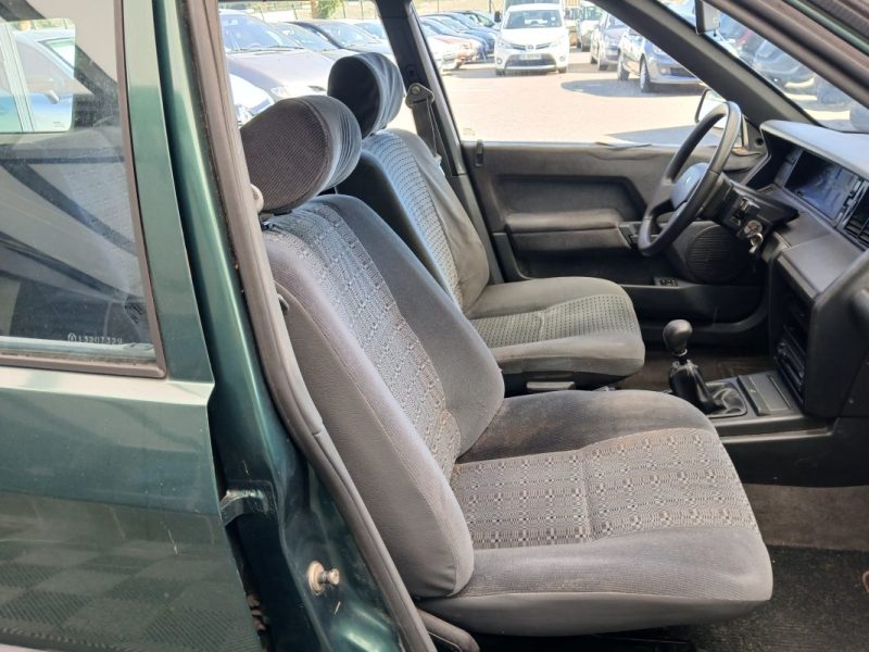 RENAULT R21 NEVADA 2.1D  RN 70 CV   1995