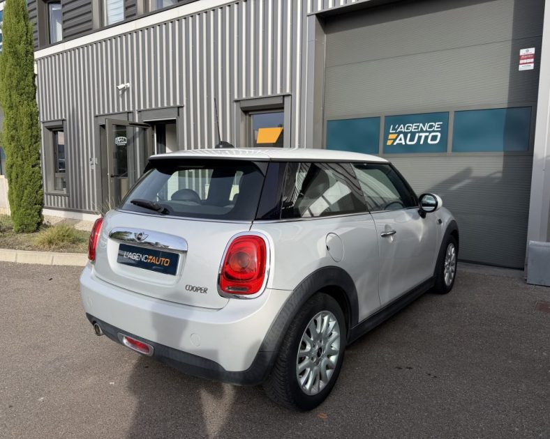 MINI Cooper 136 ch Finition Red Hot Chili - ENTRETIEN COMPLET
