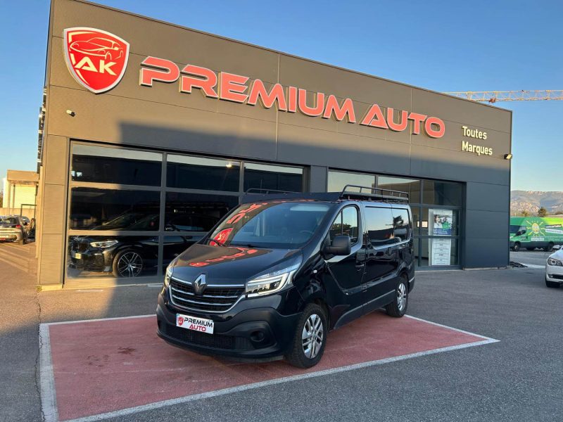 RENAULT TRAFIC III  2.0 DCI 145 EDC  2021 Grtie 12 mois Suivie complet Renault vidange boite fais