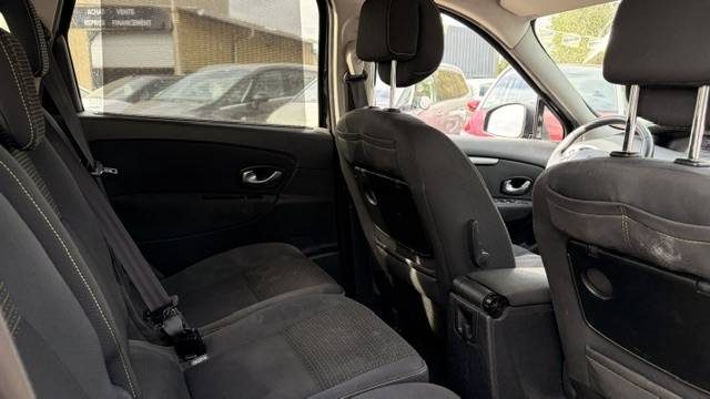 RENAULT MEGANE  2009