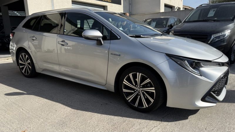 TOYOTA COROLLA BREAK 1.8 HYBRID 2021 122H