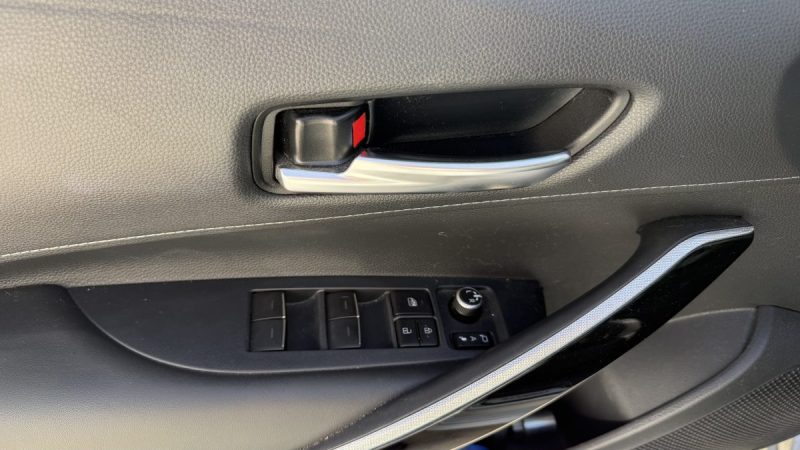 TOYOTA COROLLA BREAK 1.8 HYBRID 2021 122H