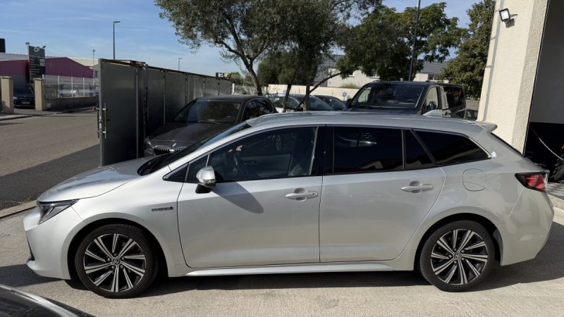 TOYOTA COROLLA BREAK 1.8 HYBRID 2021 122H