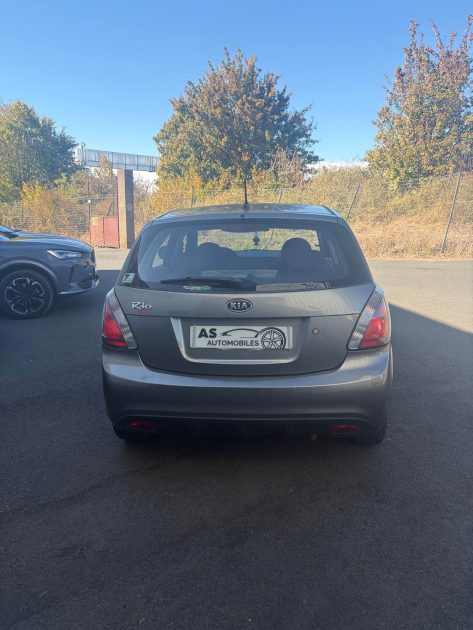 KIA RIO 2 1.4 16V 97ch