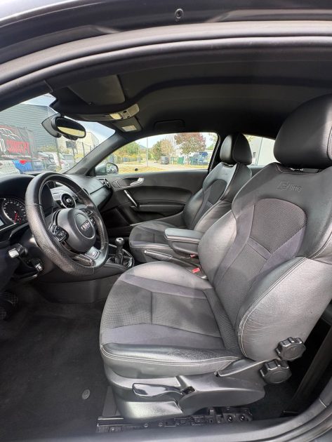 AUDI A1 SPORTBACK 1.6 TDI 105CH S-LINE