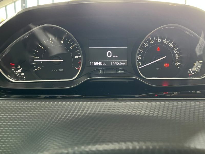 🚗 PEUGEOT 2008 1.2 VTi 82ch ⚙️ STYLE 📡 Radars de recul 📱 Bluetooth 🛡️ Garantie