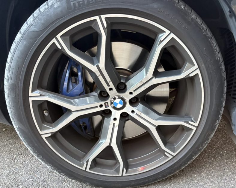 BMW X5 xDrive30d 265ch M Sport 2020 — Attelage -CT vierge - Entretien BMW - Toit ouvrant panoramique