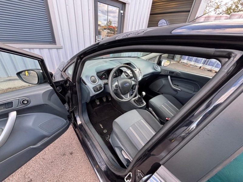 FORD FIESTA 1.25 i TREND 82CV