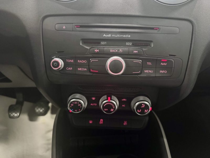 AUDI A1 1.6 TDI 105ch Ambition BVM 3 Portes