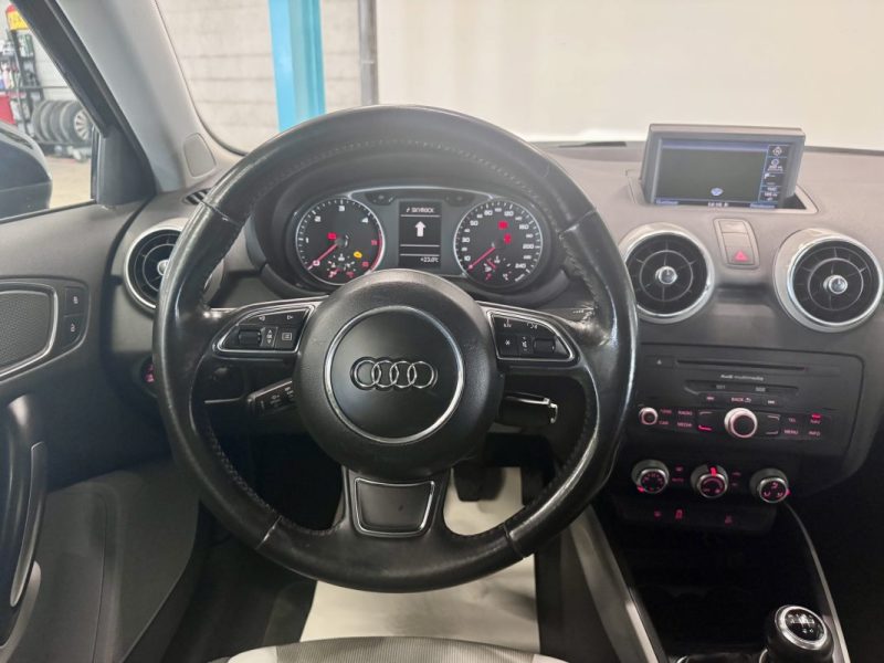 AUDI A1 1.6 TDI 105ch Ambition BVM 3 Portes