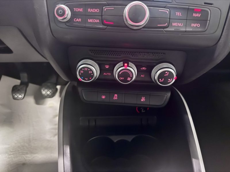 AUDI A1 1.6 TDI 105ch Ambition BVM 3 Portes